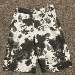 Tie-die black and white shorts.
